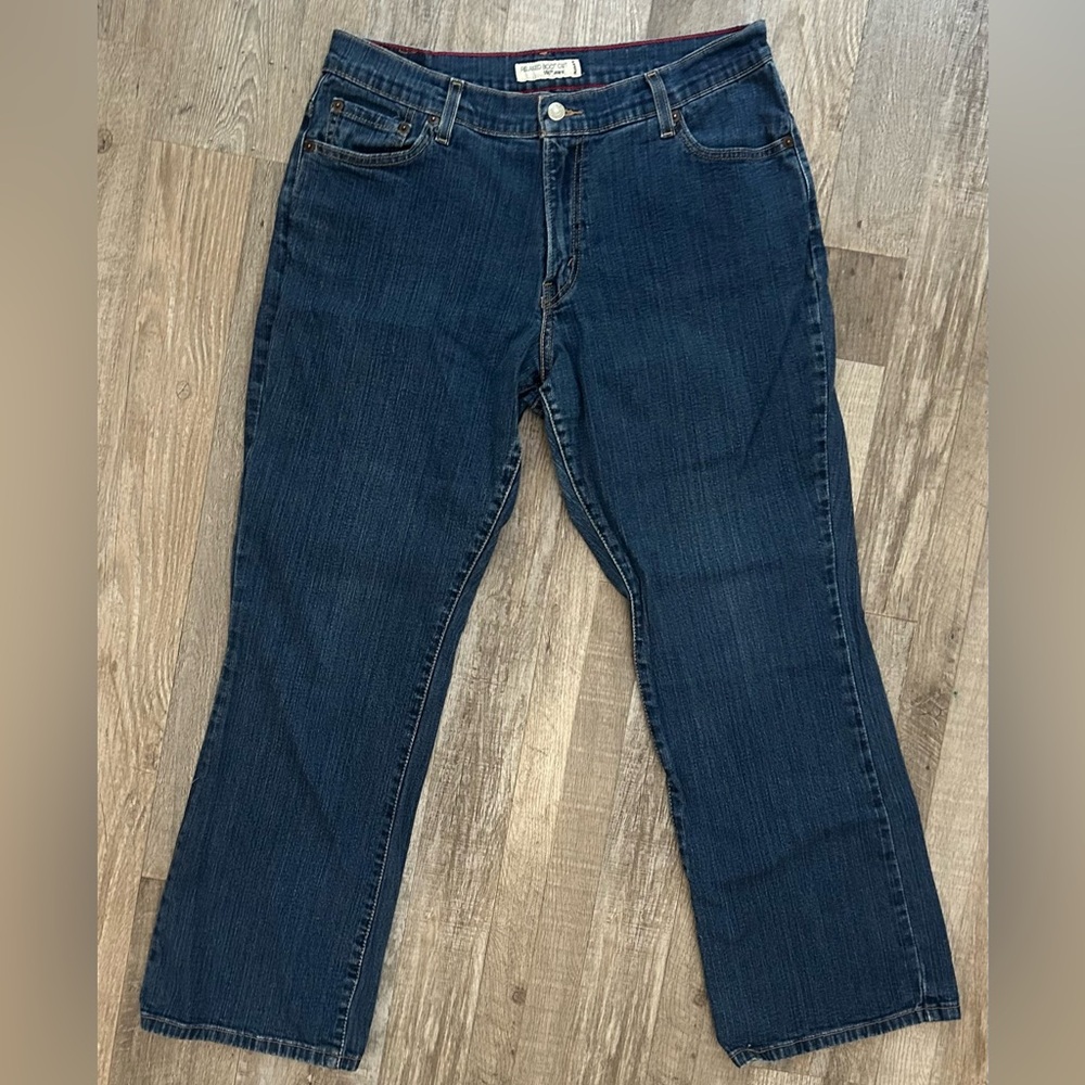 Levi’s 550 Relaxed Bootcut Jeans Dark Wash Classic Denim Size 14 Short